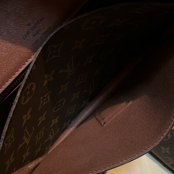 Louis Vuitton Monceau - Picture 10 of 11